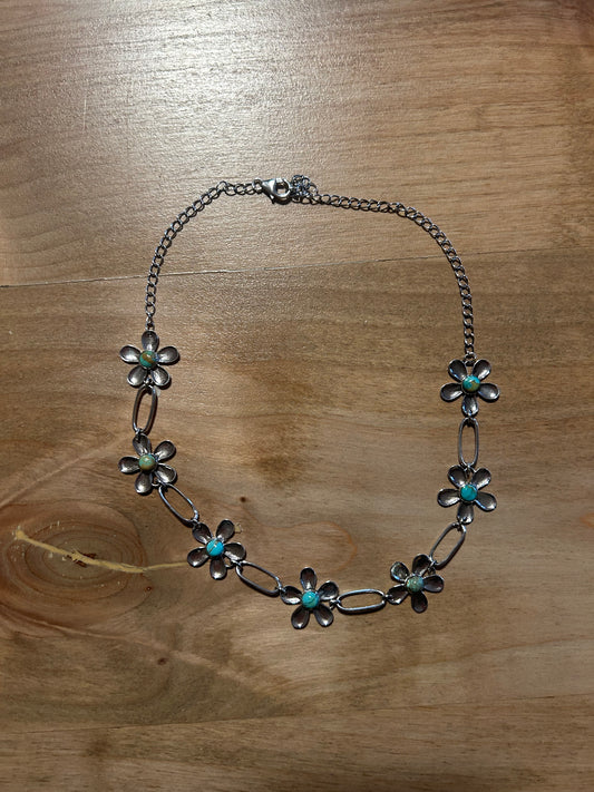 Sterling silver and turquoise daisy link necklace